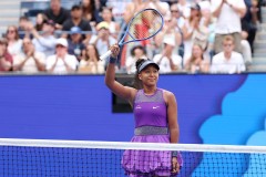 皇马欧冠名单揭晓：40人豪华阵容，新星与巨星齐飞