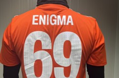 新赛季足坛豪强三连败，欧冠常客跌落神坛：战术调整与阵容变动分析